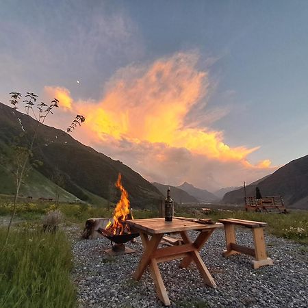 Kazbegi Spa Resort Cottages Екстер'єр фото
