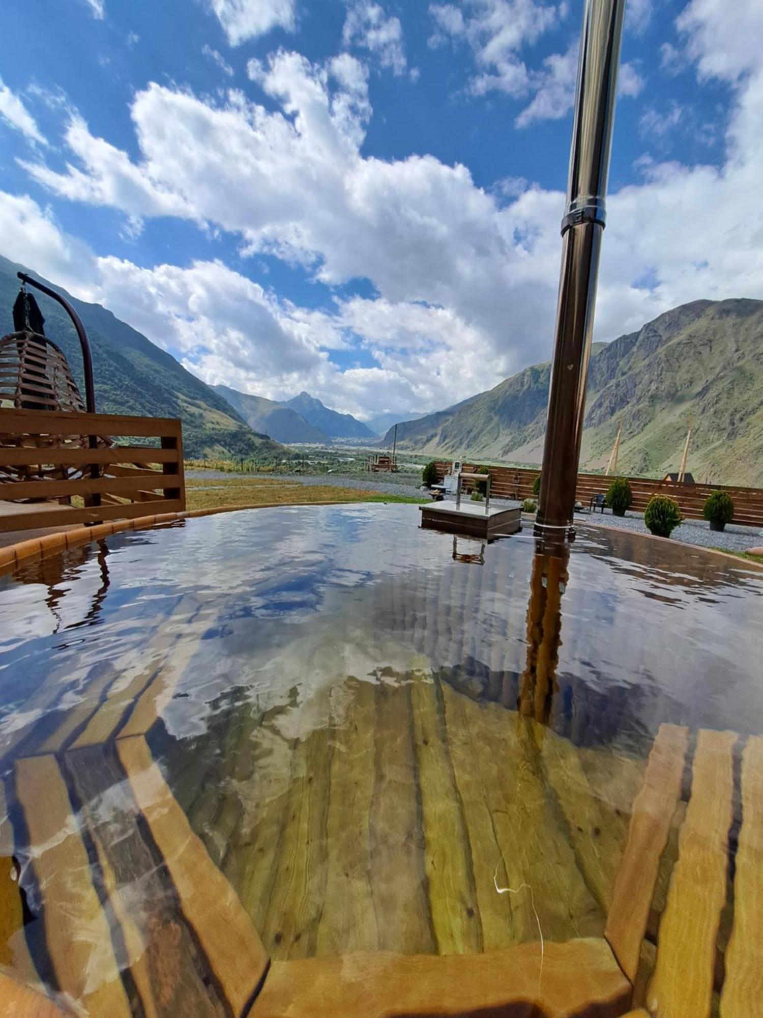 Kazbegi Spa Resort Cottages Екстер'єр фото