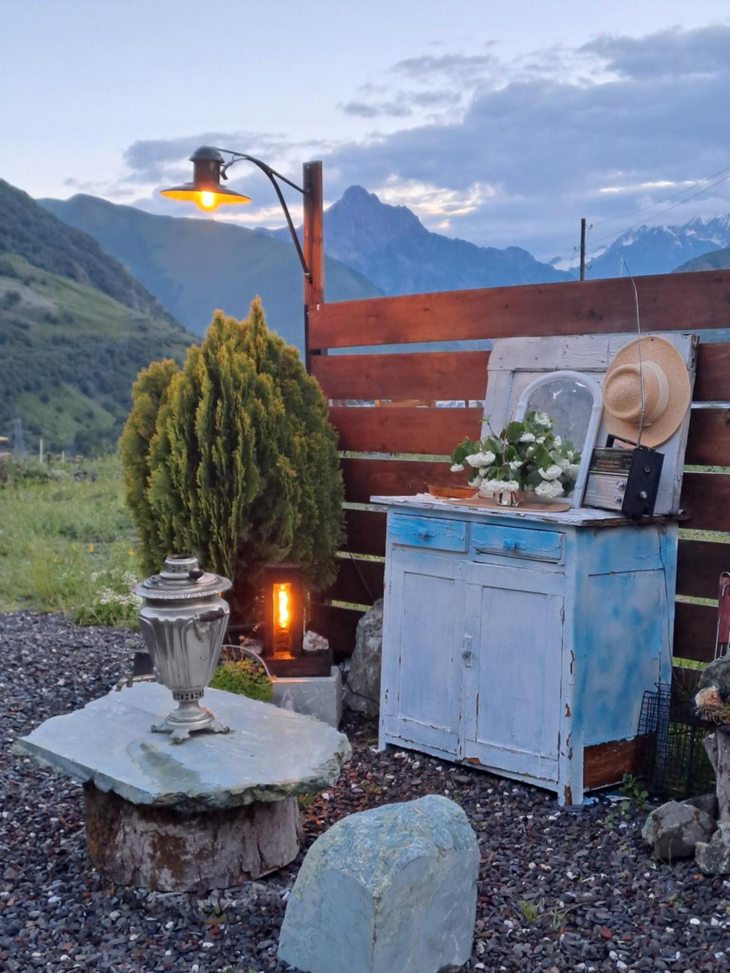 Kazbegi Spa Resort Cottages Екстер'єр фото
