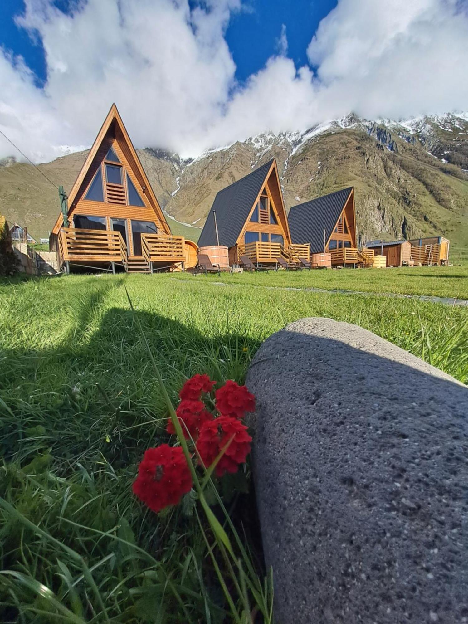 Kazbegi Spa Resort Cottages Екстер'єр фото